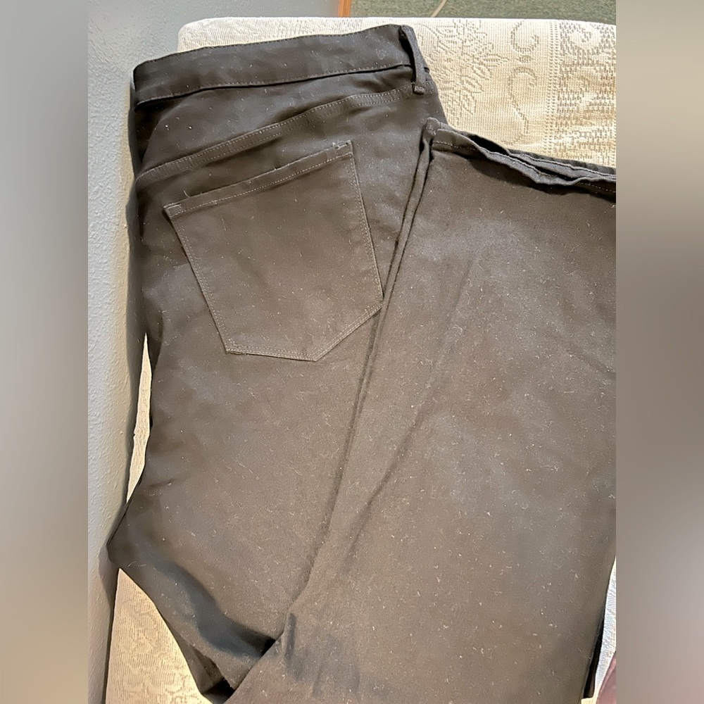 NWOT - Old Navy Women’s Kicker Boot-cut Black Jeans